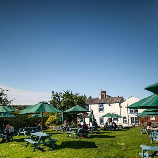 The Wheatsheaf Inn อิงเกิลตัน ภายนอก รูปภาพ