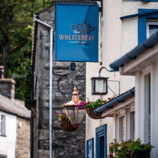 The Wheatsheaf Inn อิงเกิลตัน ภายนอก รูปภาพ
