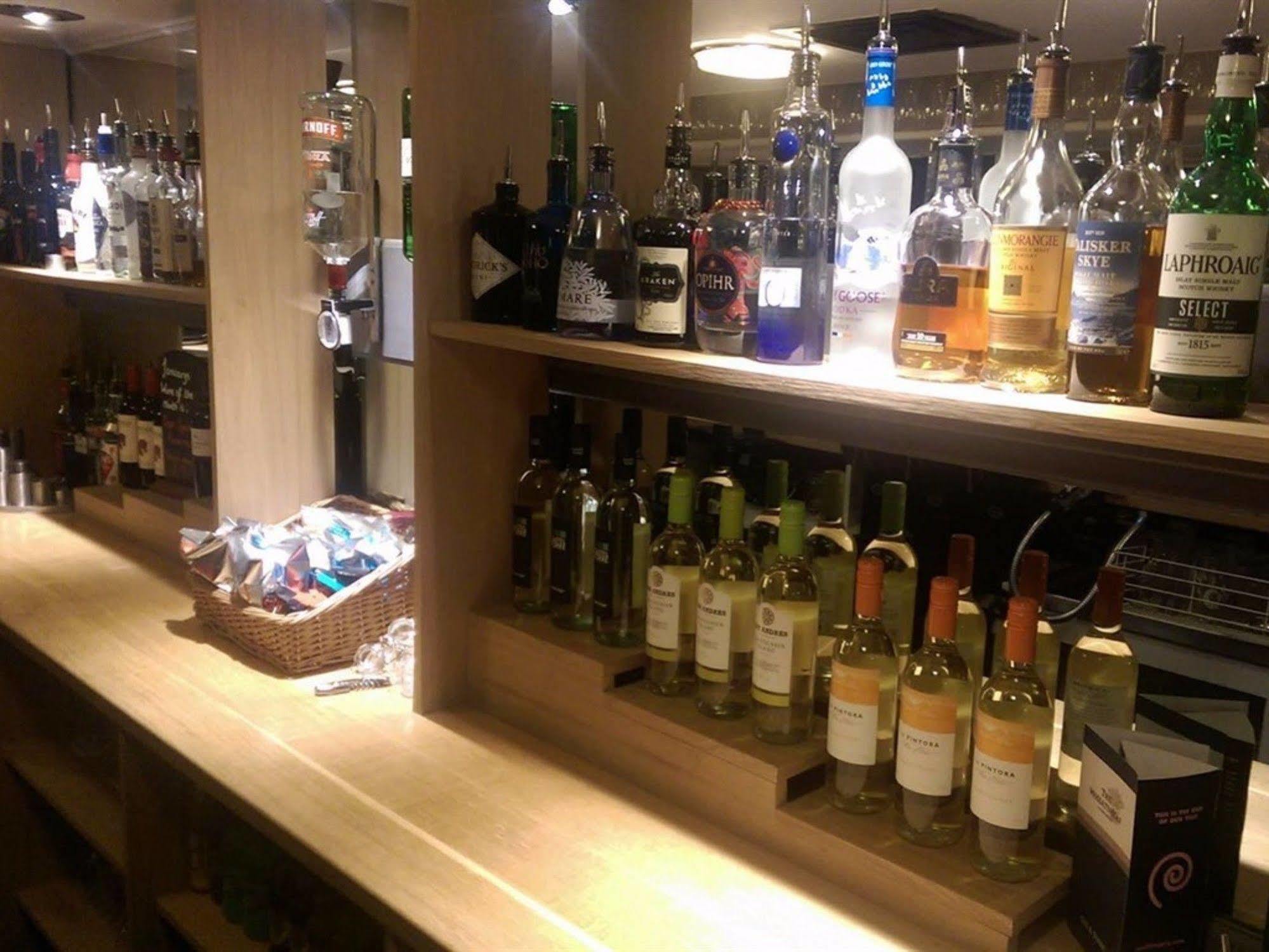 The Wheatsheaf Inn อิงเกิลตัน ภายนอก รูปภาพ